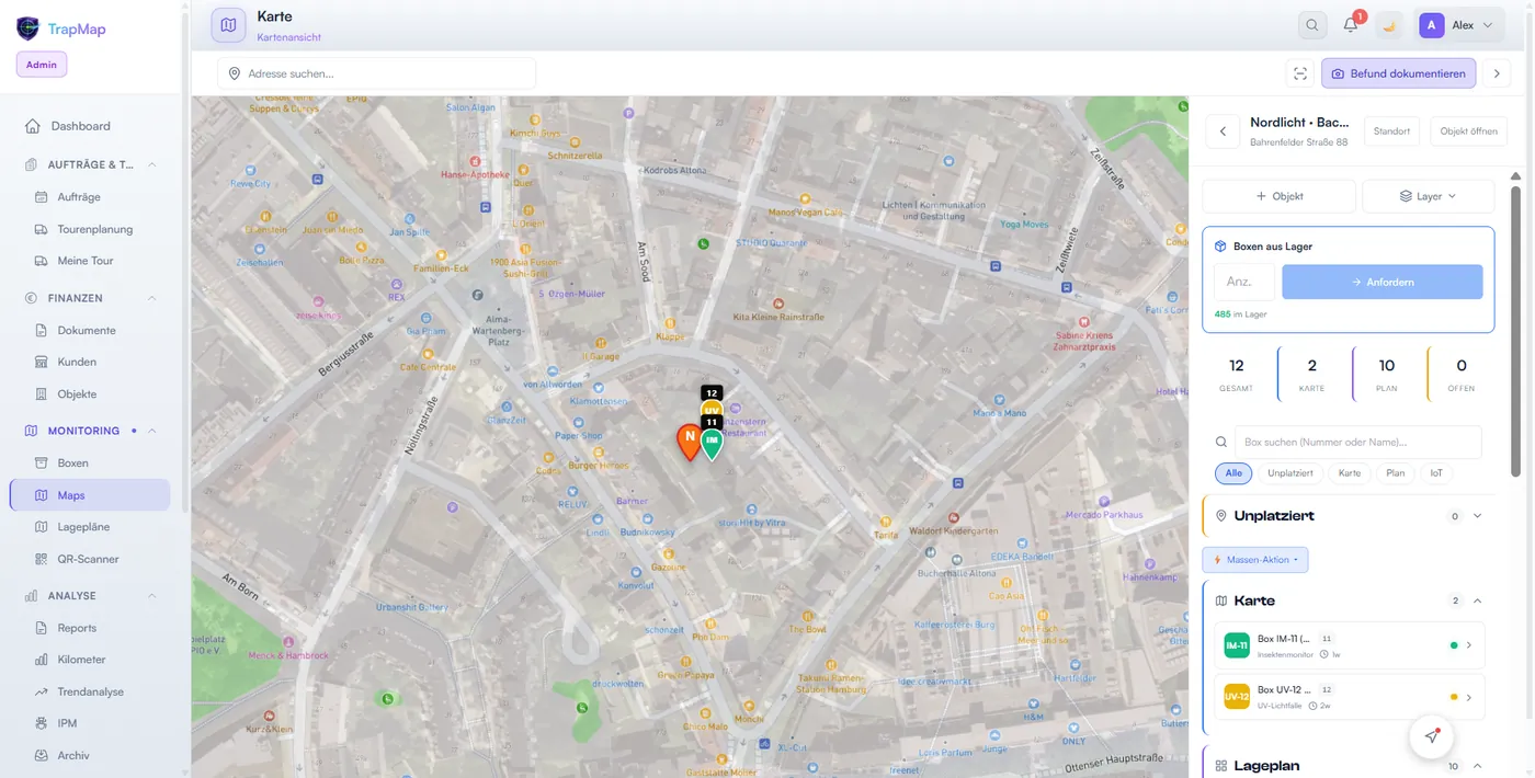 Hybridansicht der Karte mit Stationsmarkern im Straßennetz